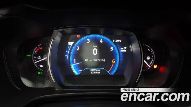 Renault-KoreaSamsung Koleos 2019 thumb 7