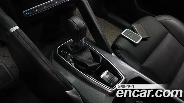 Renault-KoreaSamsung Koleos 2019 thumb 8