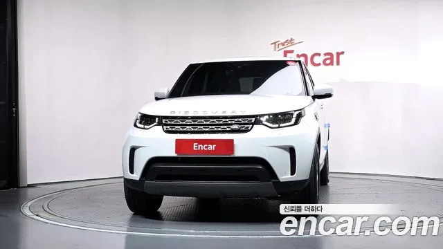 Land Rover Discovery 2020 thumb 3