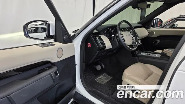 Land Rover Discovery 2020 thumb 10