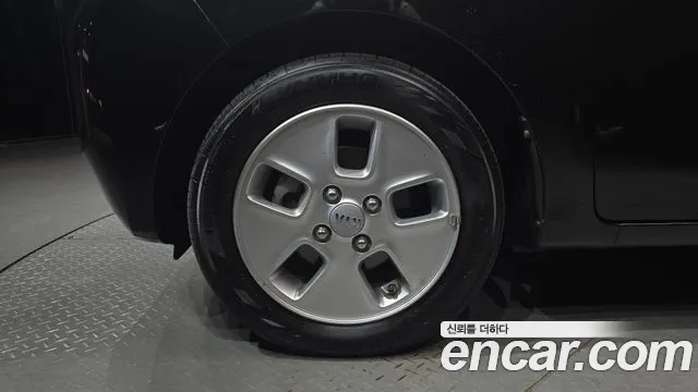 Kia Ray 2016 thumb 5