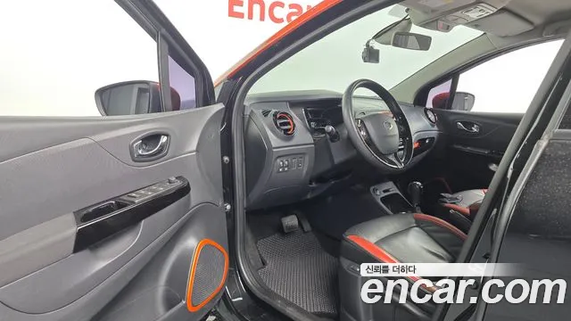 Renault-KoreaSamsung Captur 2015 thumb 10