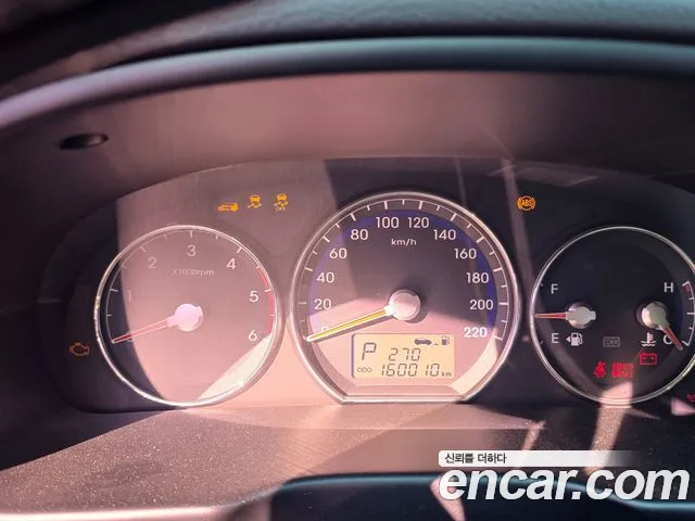 Hyundai Santa Fe 2010 thumb 8