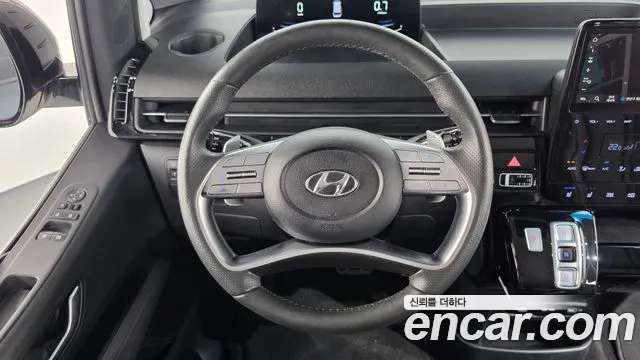 Hyundai Staria 2022 thumb 12
