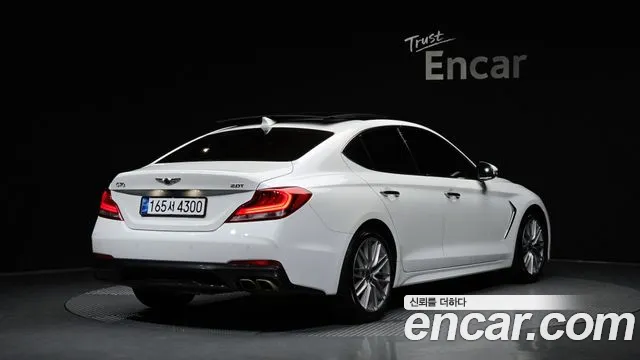 Genesis G70 2020 thumb 2