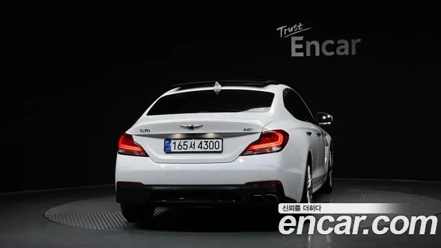 Genesis G70 2020 thumb 4