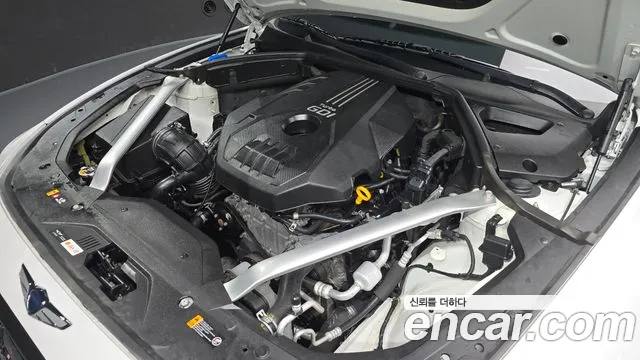 Genesis G70 2020 thumb 6