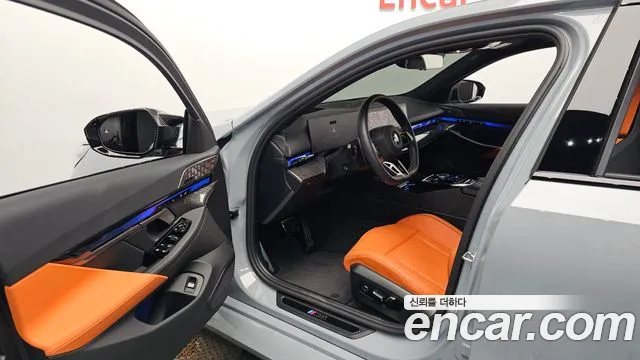 BMW M5 2026 thumb 9