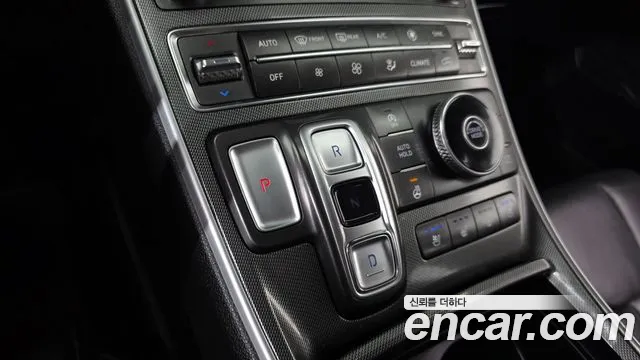 Hyundai Santa Fe 2022 thumb 9