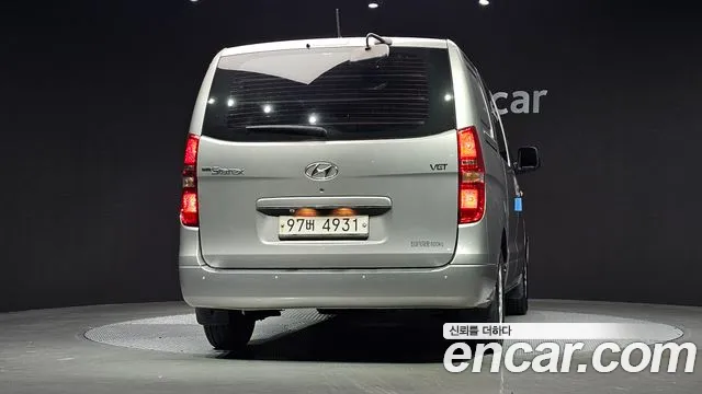 Hyundai Starex 2015 thumb 4