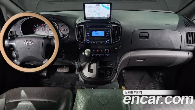 Hyundai Starex 2015 thumb 7