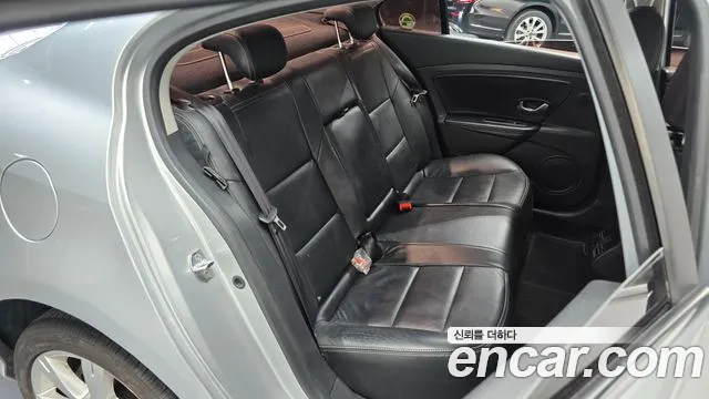 Renault-KoreaSamsung Fluence 2009 thumb 12