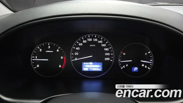 Hyundai Starex 2019 thumb 8