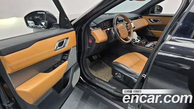 Land Rover Range Rover Velar 2018 thumb 10