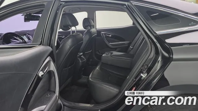 Hyundai Grandeur 2012 thumb 11