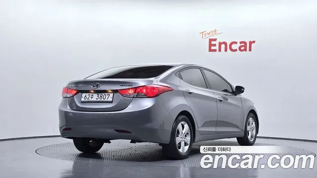 Hyundai Avante 2011 thumb 2