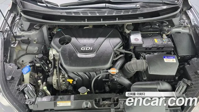 Hyundai Avante 2011 thumb 6