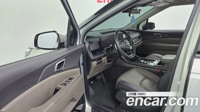 Kia Carnival 2024 thumb 10
