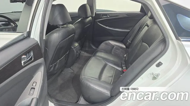 Hyundai Sonata 2013 thumb 11