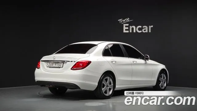 Mercedes-Benz C-Класс 2017 thumb 2