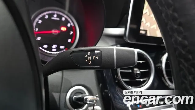 Mercedes-Benz C-Класс 2017 thumb 9
