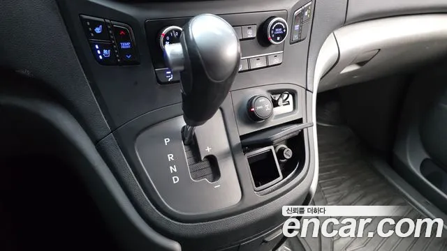 Hyundai Starex 2020 thumb 9