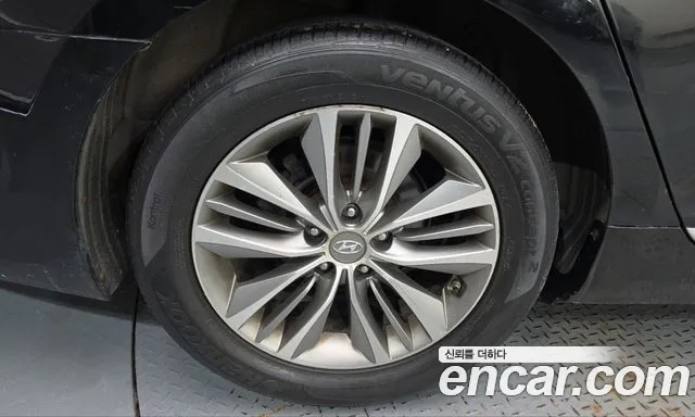 Hyundai Grandeur 2016 thumb 5