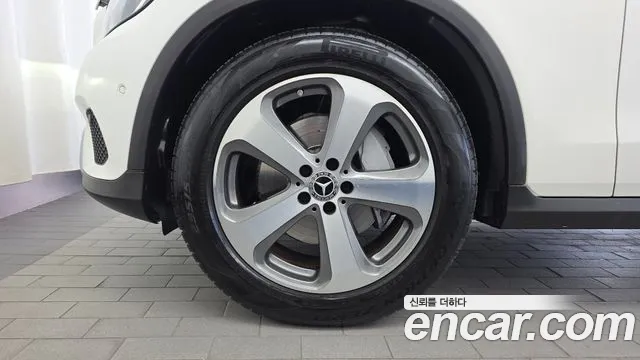 Mercedes-Benz GLC 2019 thumb 5