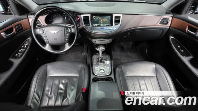 Hyundai Genesis 2013 thumb 6