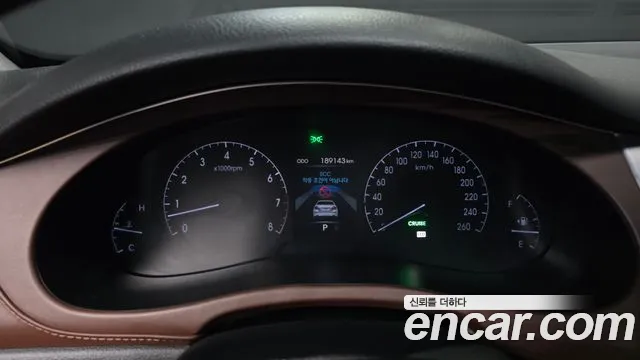 Hyundai Genesis 2013 thumb 7