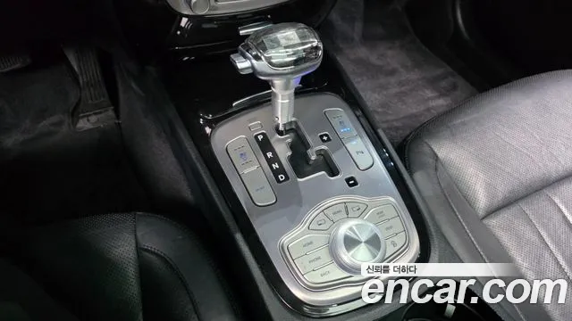 Hyundai Genesis 2013 thumb 8