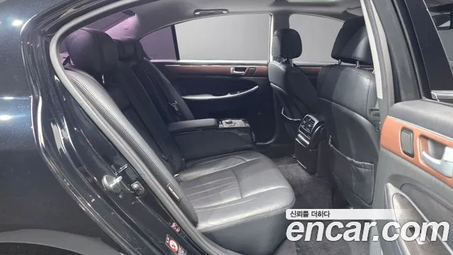 Hyundai Genesis 2013 thumb 11