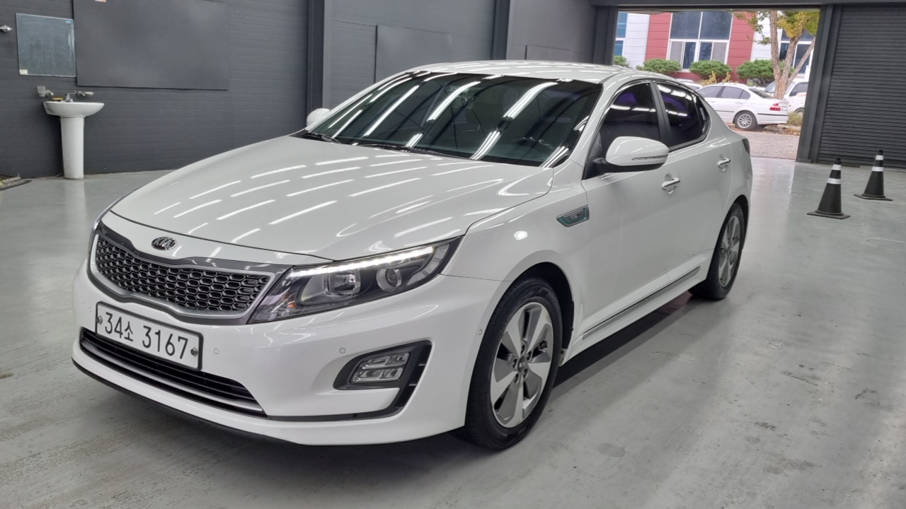 Kia K5 2015 thumb 11