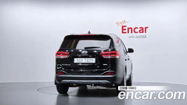 Kia Sorento 2017 thumb 4