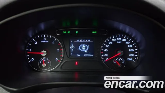 Kia Sorento 2017 thumb 8
