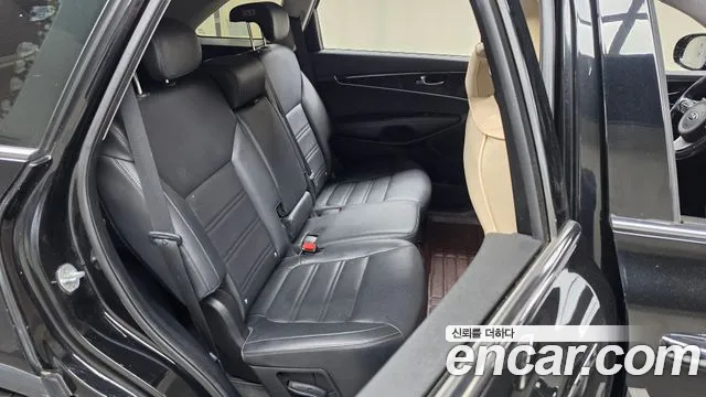 Kia Sorento 2017 thumb 12