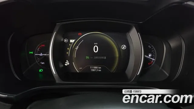 Renault-KoreaSamsung Koleos 2019 thumb 8