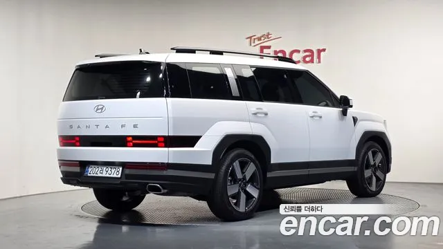 Hyundai Santa Fe 2024 thumb 2