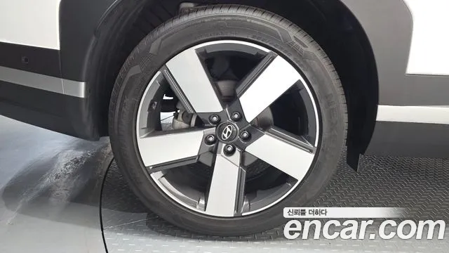 Hyundai Santa Fe 2024 thumb 5