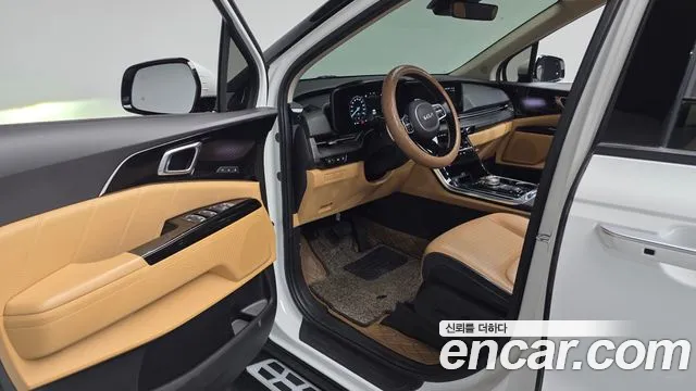 Kia Carnival 2022 thumb 9