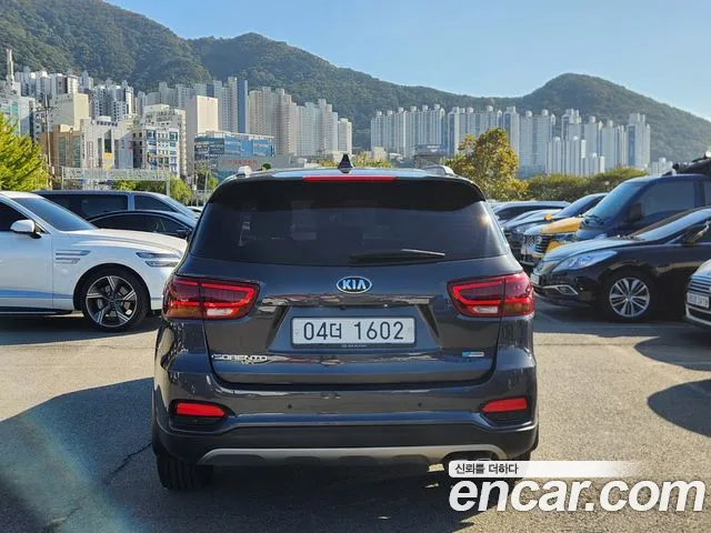 Kia Sorento 2017 thumb 3