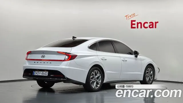 Hyundai Sonata 2022 thumb 2