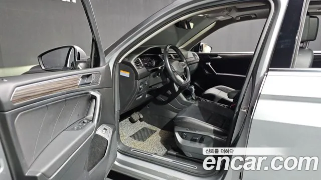 Volkswagen Tiguan 2022 thumb 10