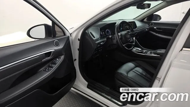 Hyundai Sonata 2023 thumb 10