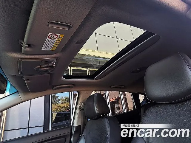 Hyundai Accent 2012 thumb 5