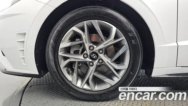 Hyundai Sonata 2021 thumb 4