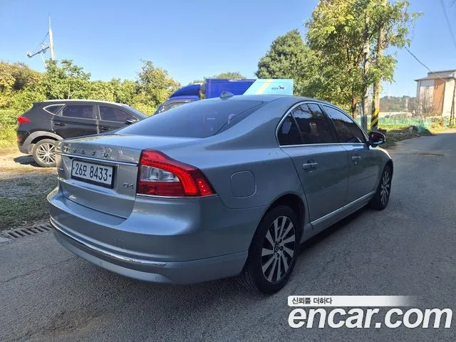 Volvo S80 2013 thumb 5