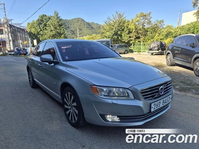 Volvo S80 2013 thumb 6