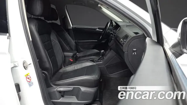 Volkswagen Tiguan 2020 thumb 11