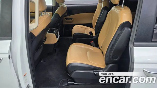 Kia Carnival 2022 thumb 12